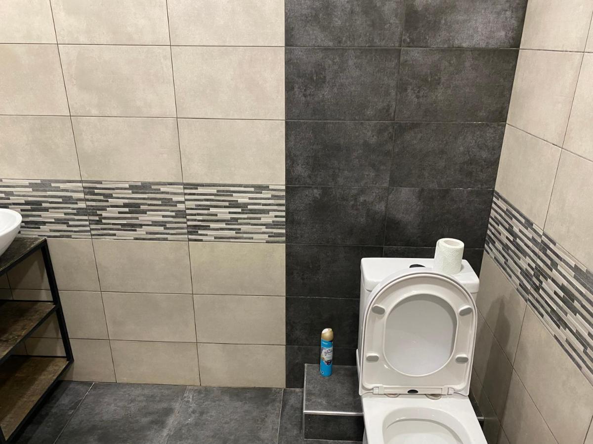 One Central Apartment Ереван Екстериор снимка