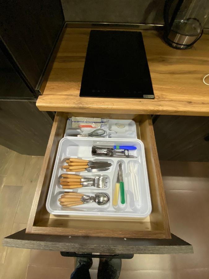 One Central Apartment Ереван Екстериор снимка